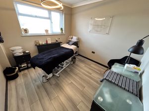 Bedroom- click for photo gallery